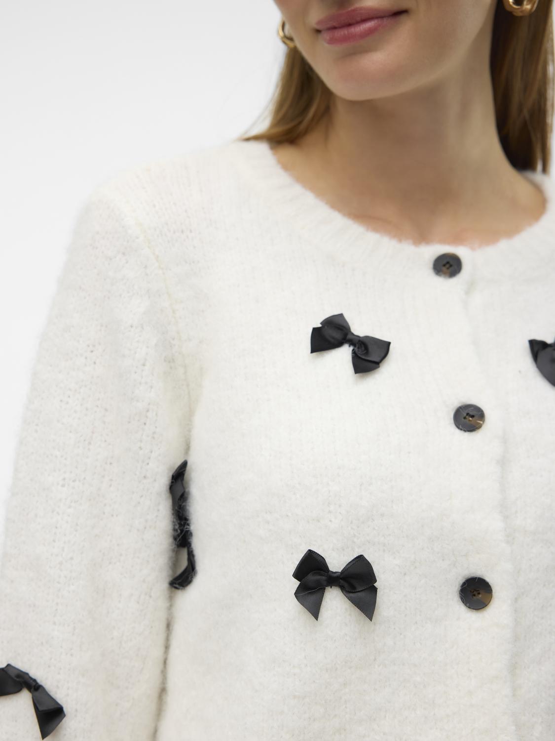 model_shot-detail